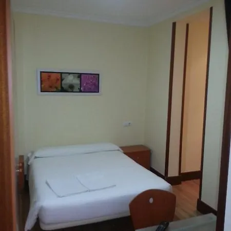 Ancla Dorada 2* Vigo